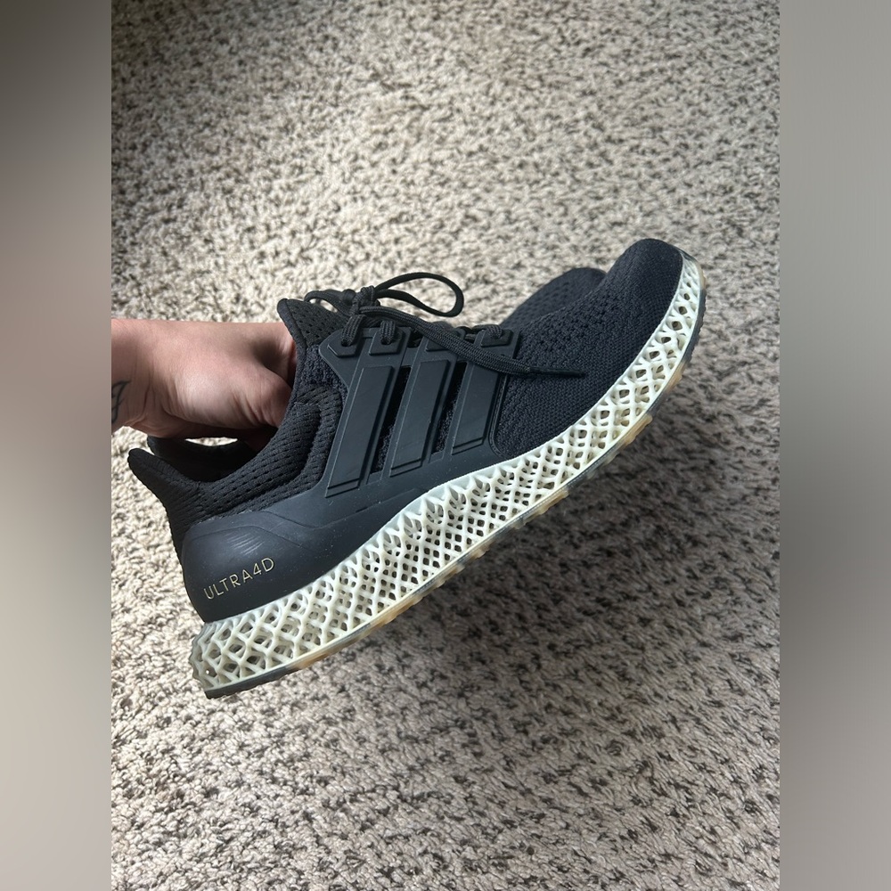 Adidas Ultra 4D in black and tortoise sole. Size mens 8.5/ women’s 10.